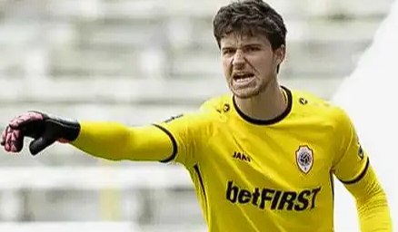 拉门斯谈英超征战:挑战、适应与曼联情缘